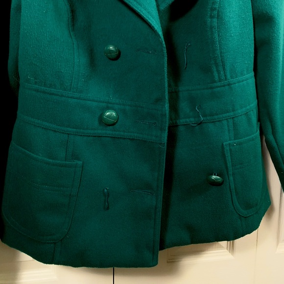 🌲 Forest Green Pea Coat 🌲 - Picture 3 of 4